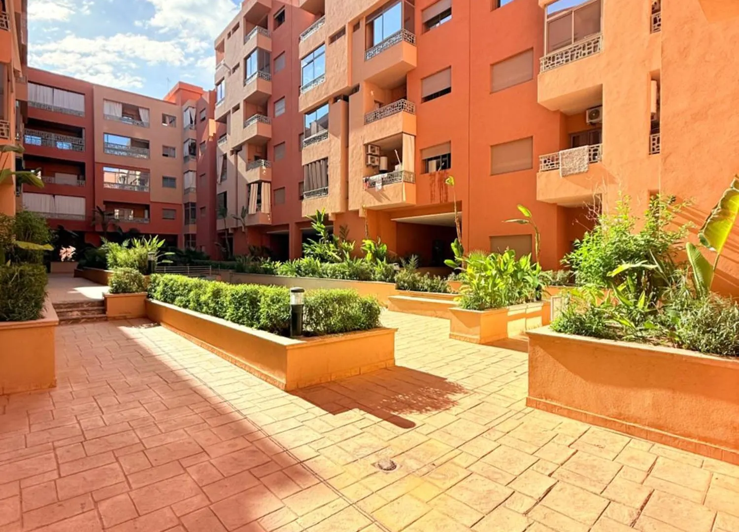 Appartements Saphir Vus Piscine Adapte Au Famille Marrakesh Marocco
